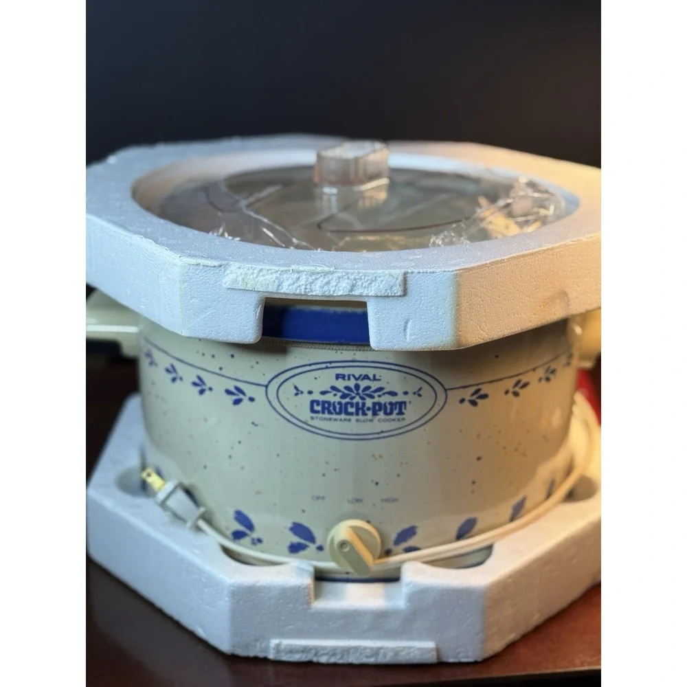 Rival Crock Pot 5 Quart Slow Cooker Model 3355 Blue Flower Design Vintage Used